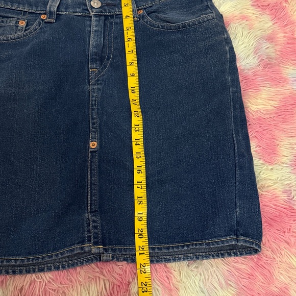Levi's Type 1 Dura skirt in blue denim - Picture 12 of 13